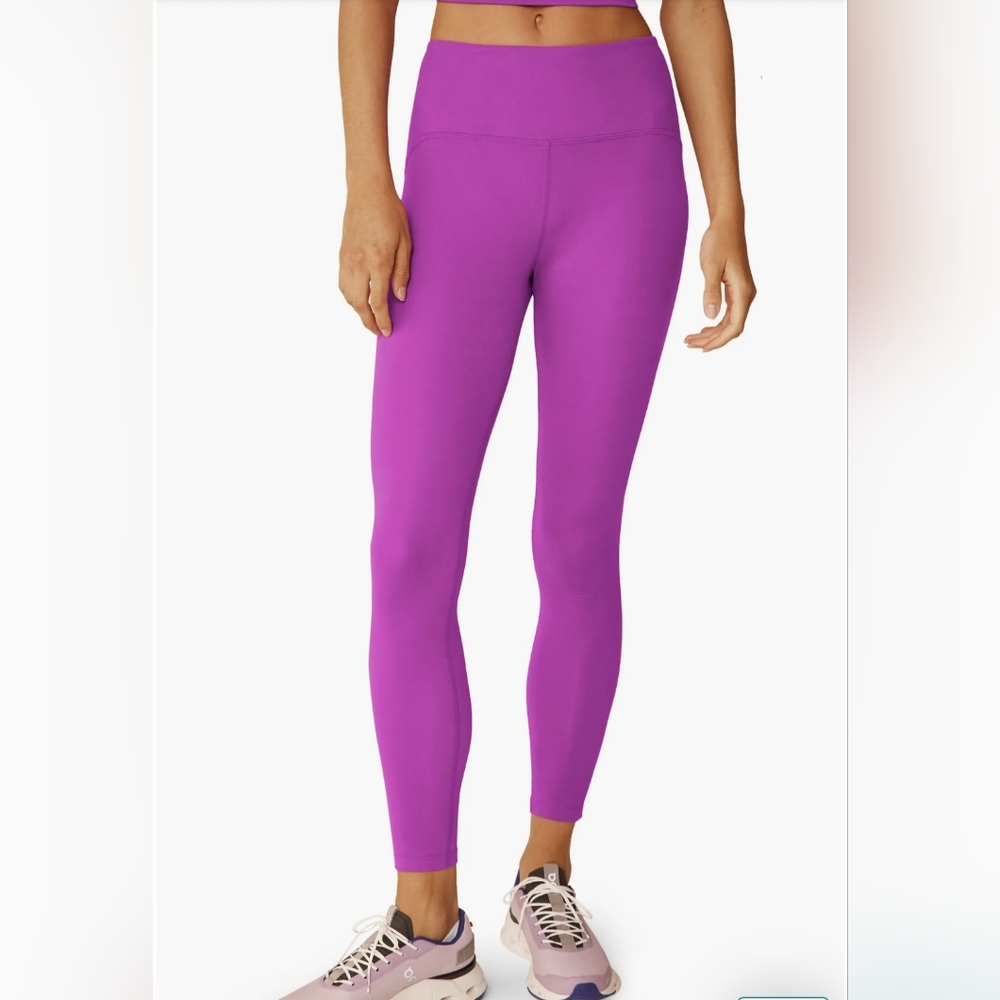 NWT Beyond Yoga Powerbeyond Strive High Waisted Midi Leggings Small
